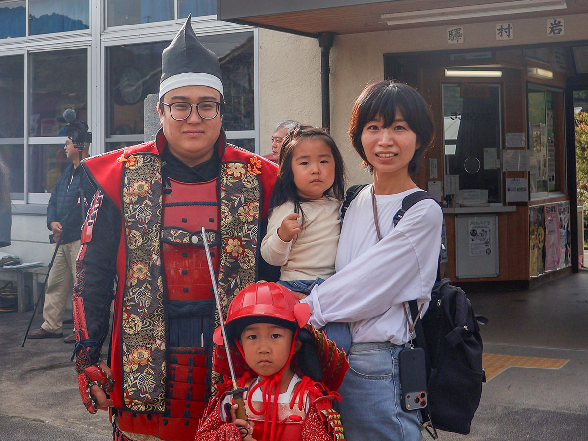 20251025jidouuntensyupatusikinagaokasanoyako