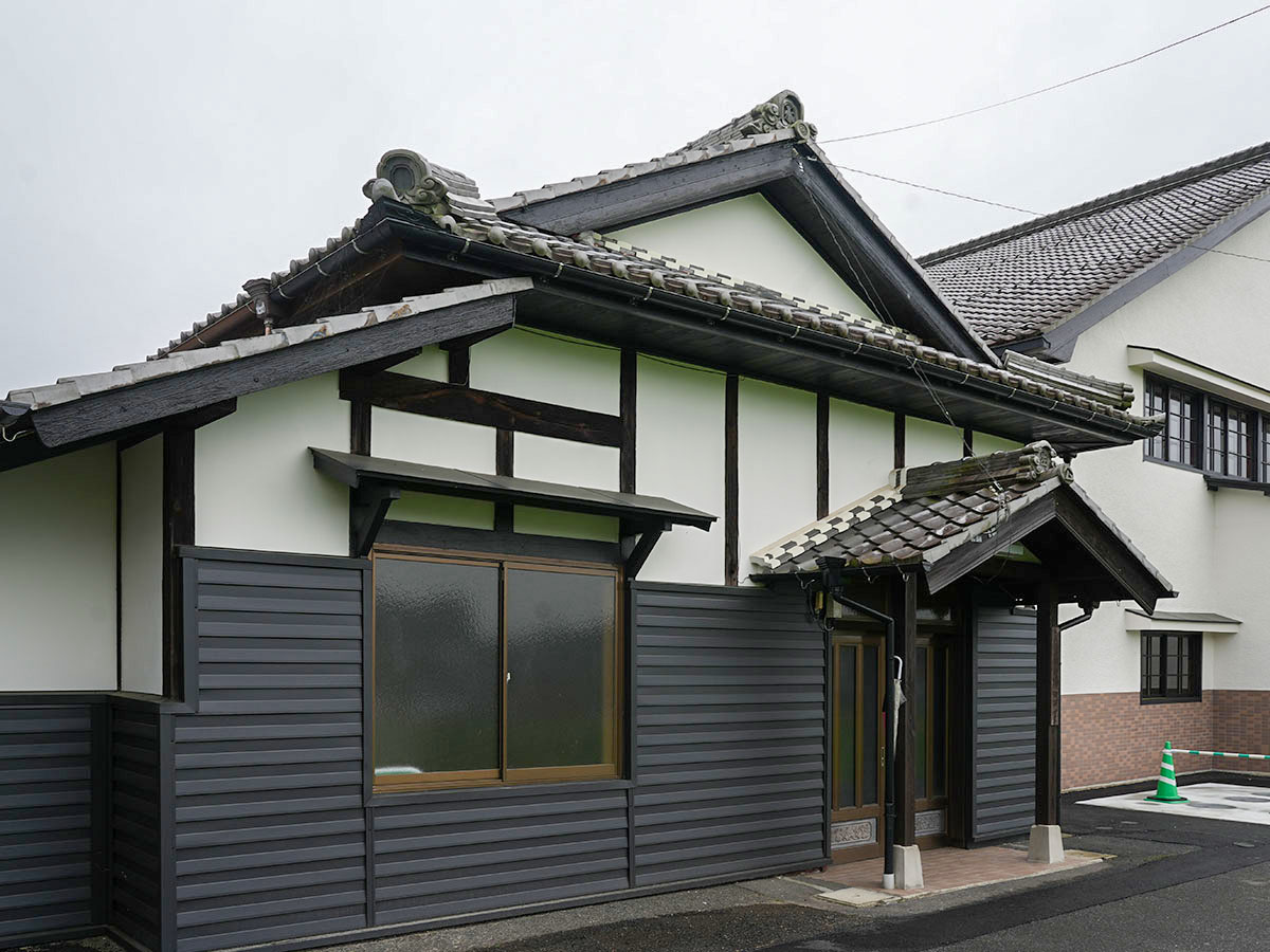 佐々良木公民館外壁塗装