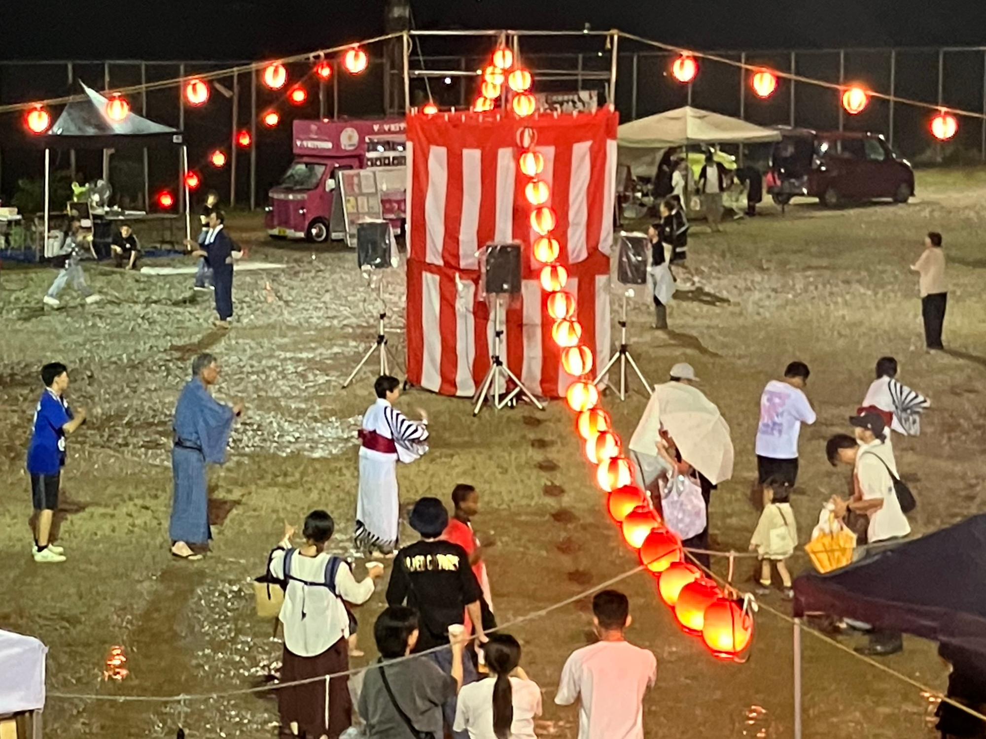 盆踊り