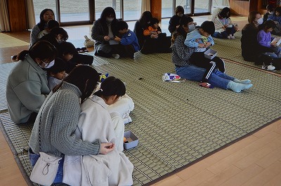 実際にみんなが小さい時の大きさを知りました。