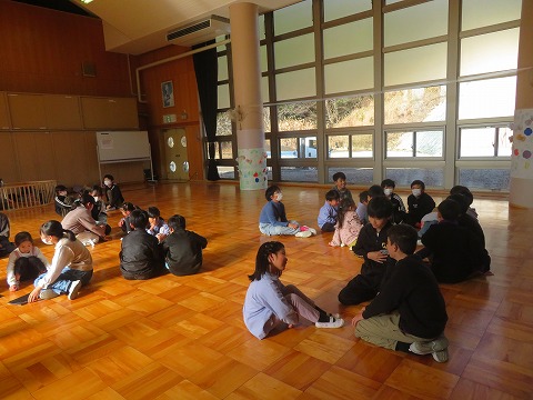 小学校5年生とお話