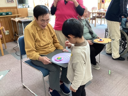 ぐるぐるかいてね