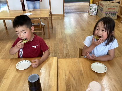 ホットケーキを食べる2