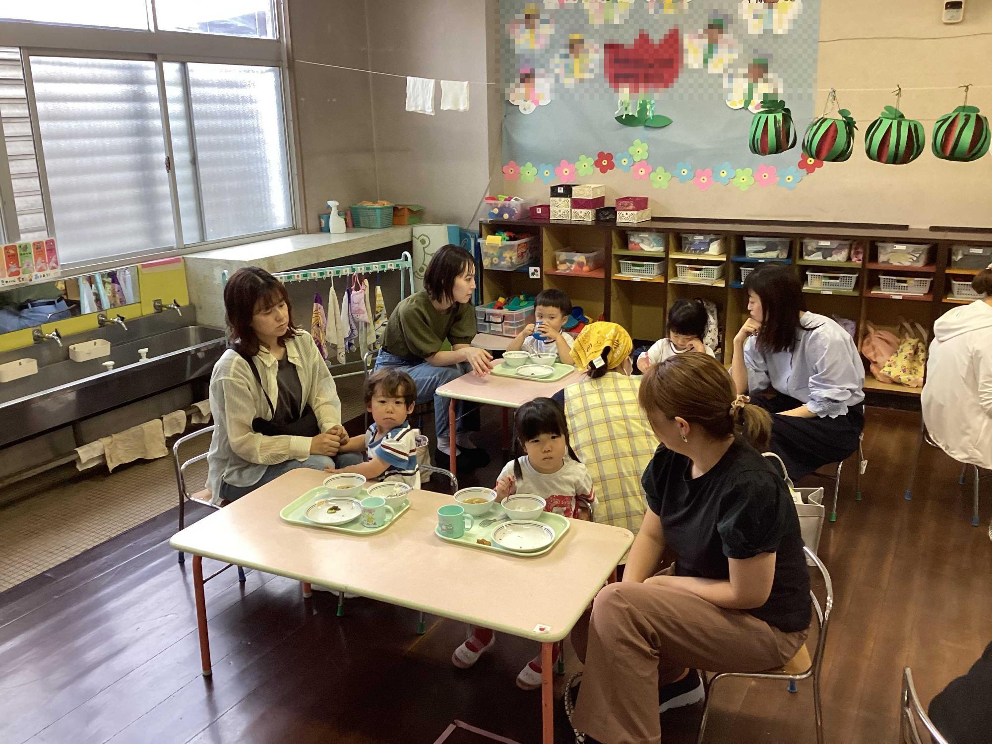 給食参観