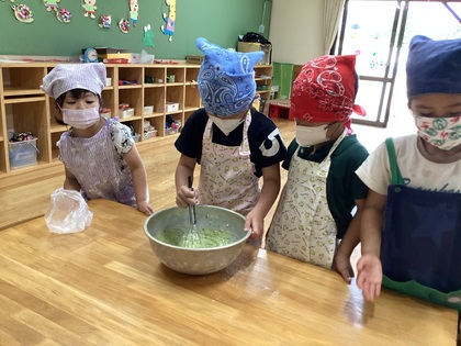 蒸しパン 材料を混ぜる