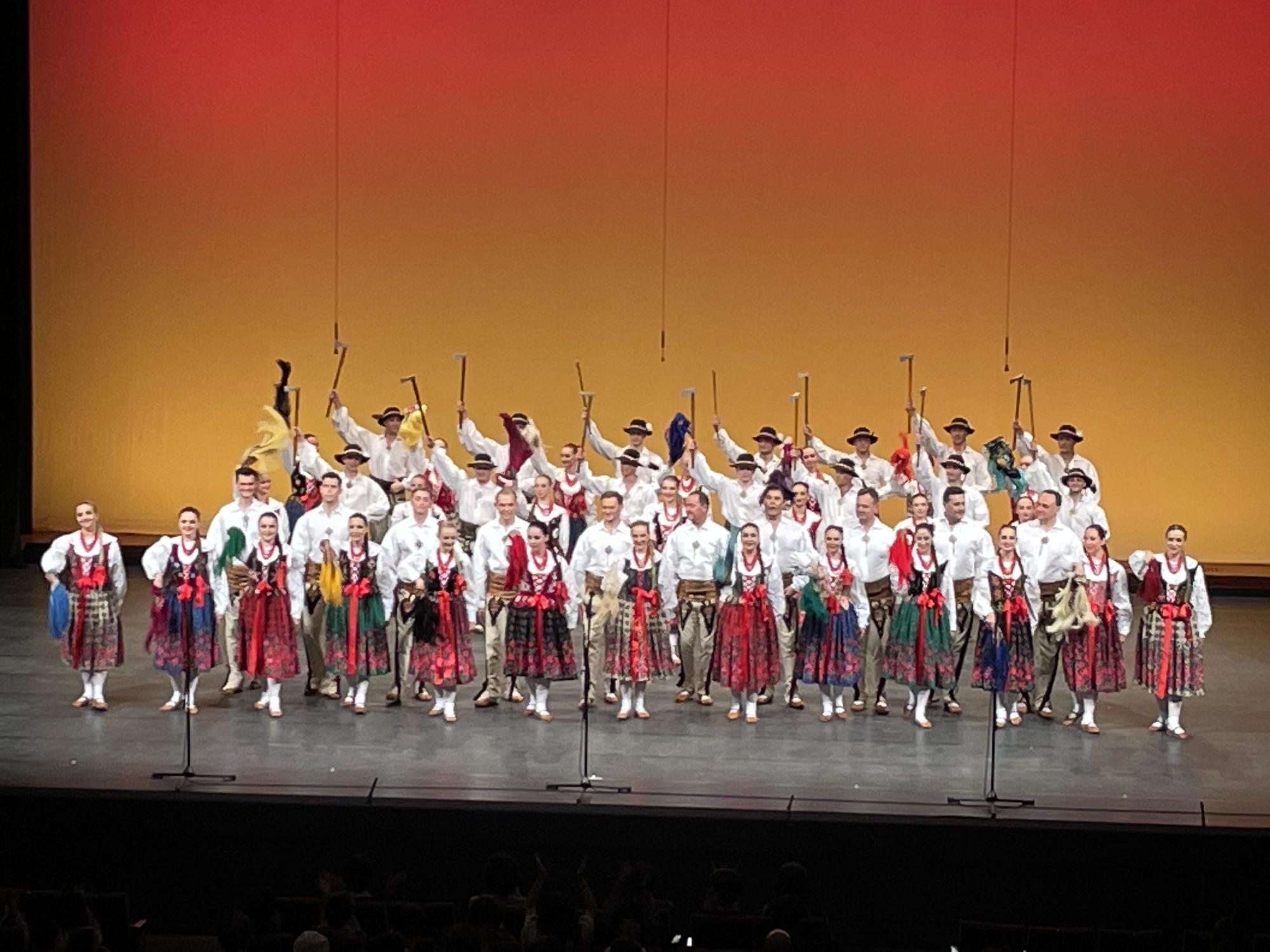 舞踊団シロンスク