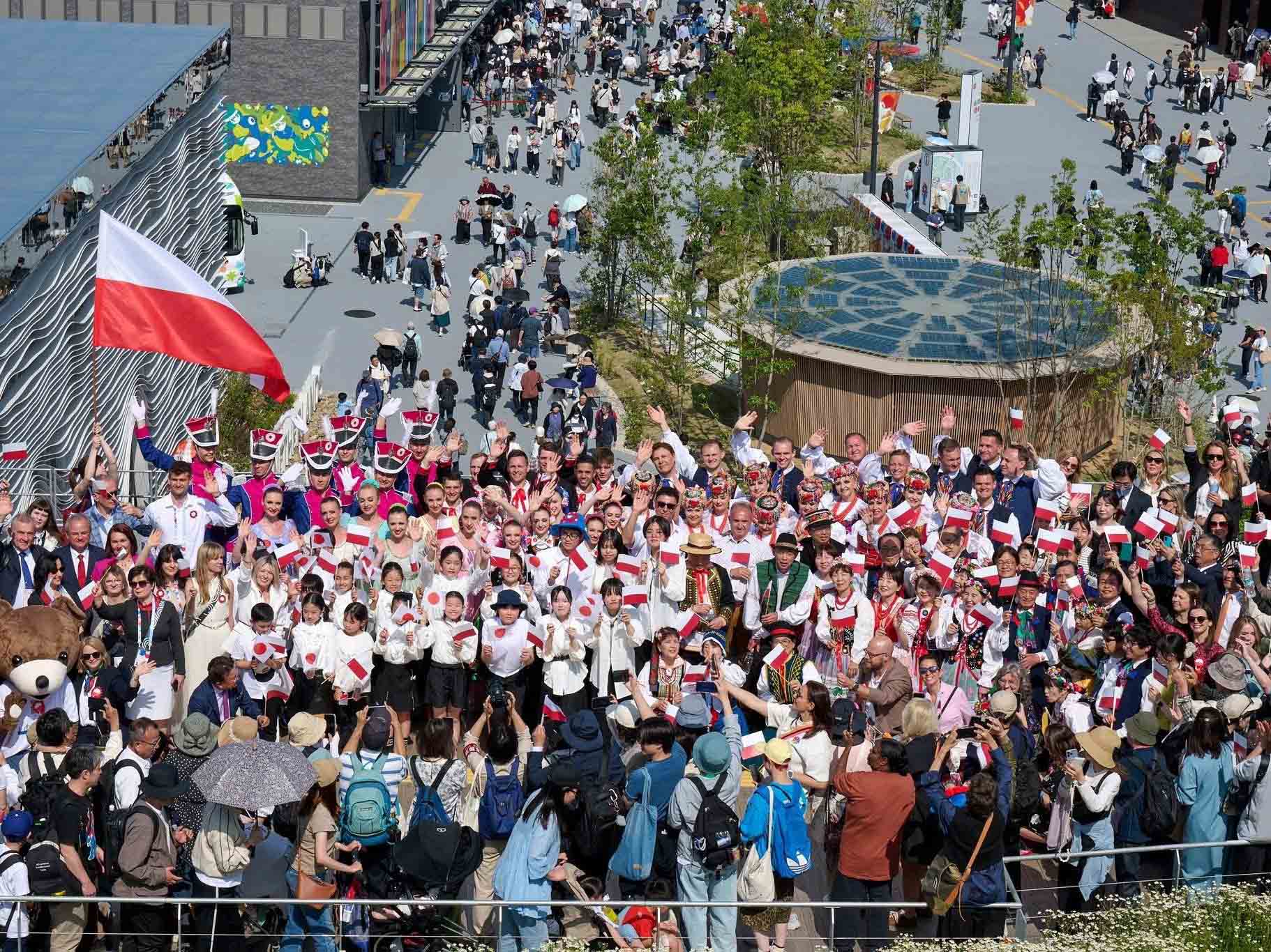 ポーランドパビリオン憲法記念日記念式典の様子