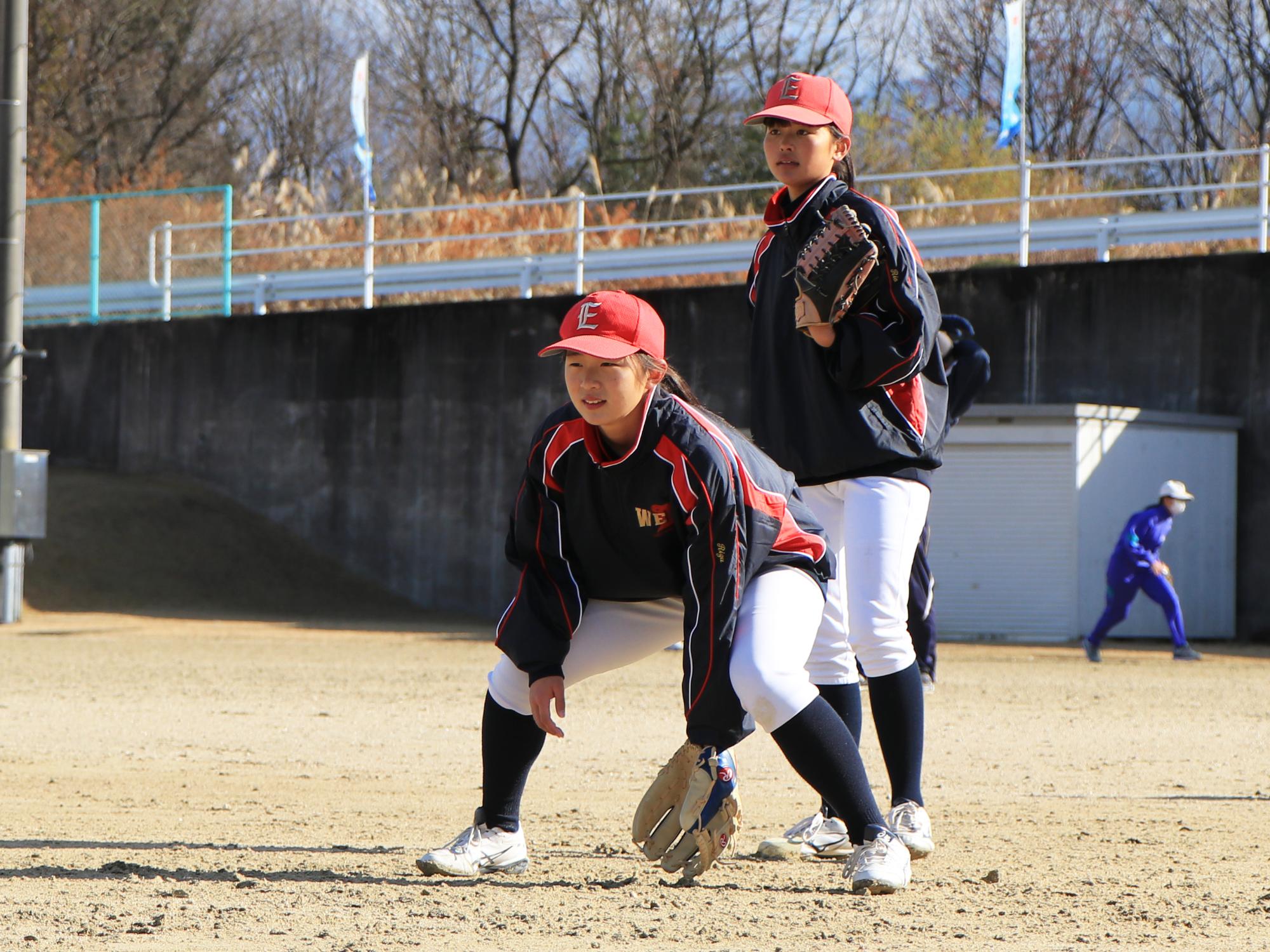 ソフトボールの技術と楽しさを学ぶ ようこそ恵那市へ 恵那市公式ウェブサイト