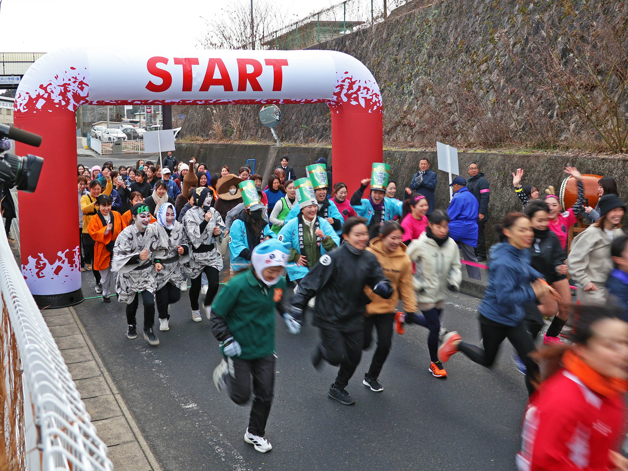 福女目指して、スタート