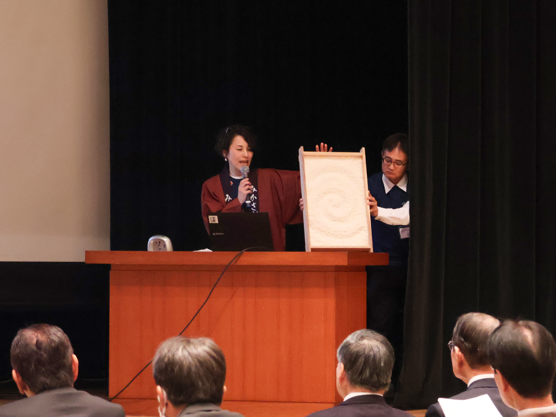 活動を紹介する発酵食品ソムリエ