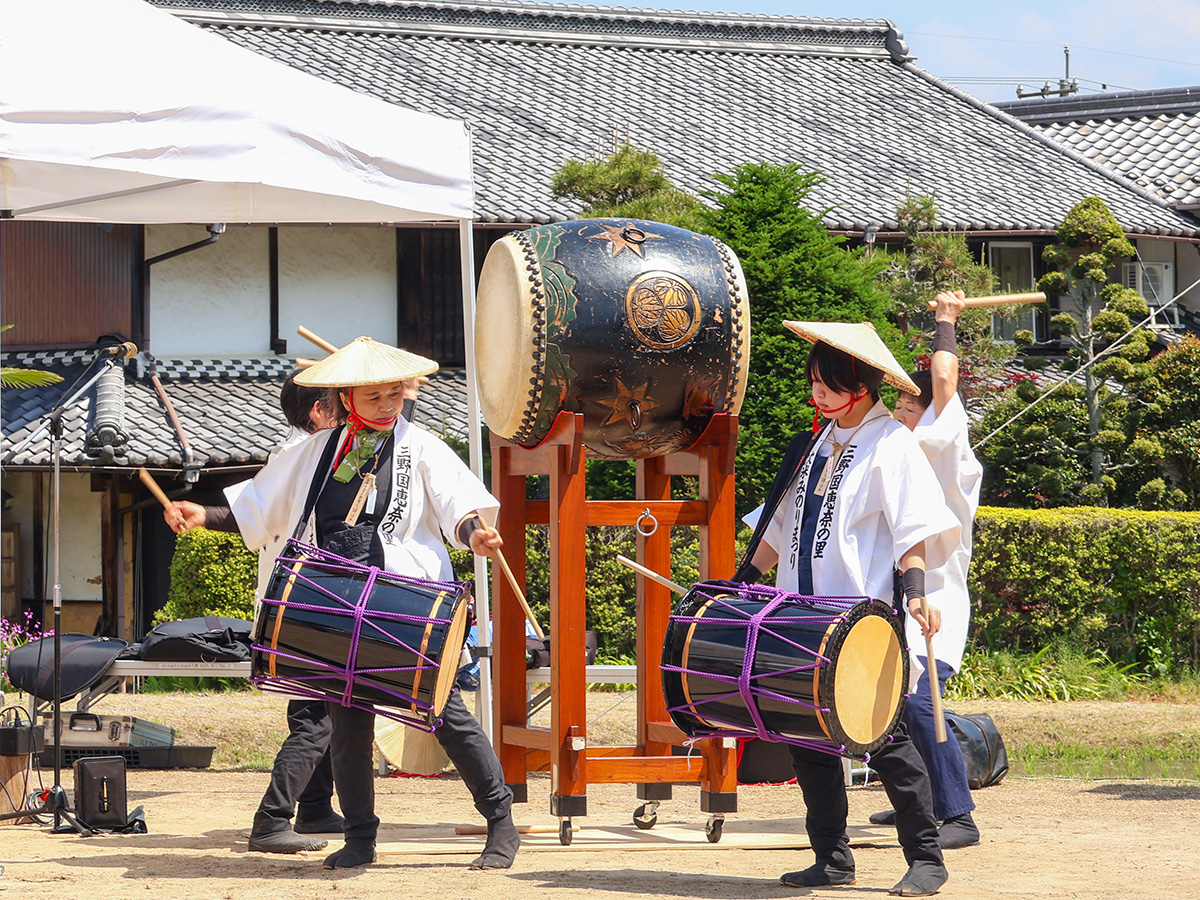 神事の様子