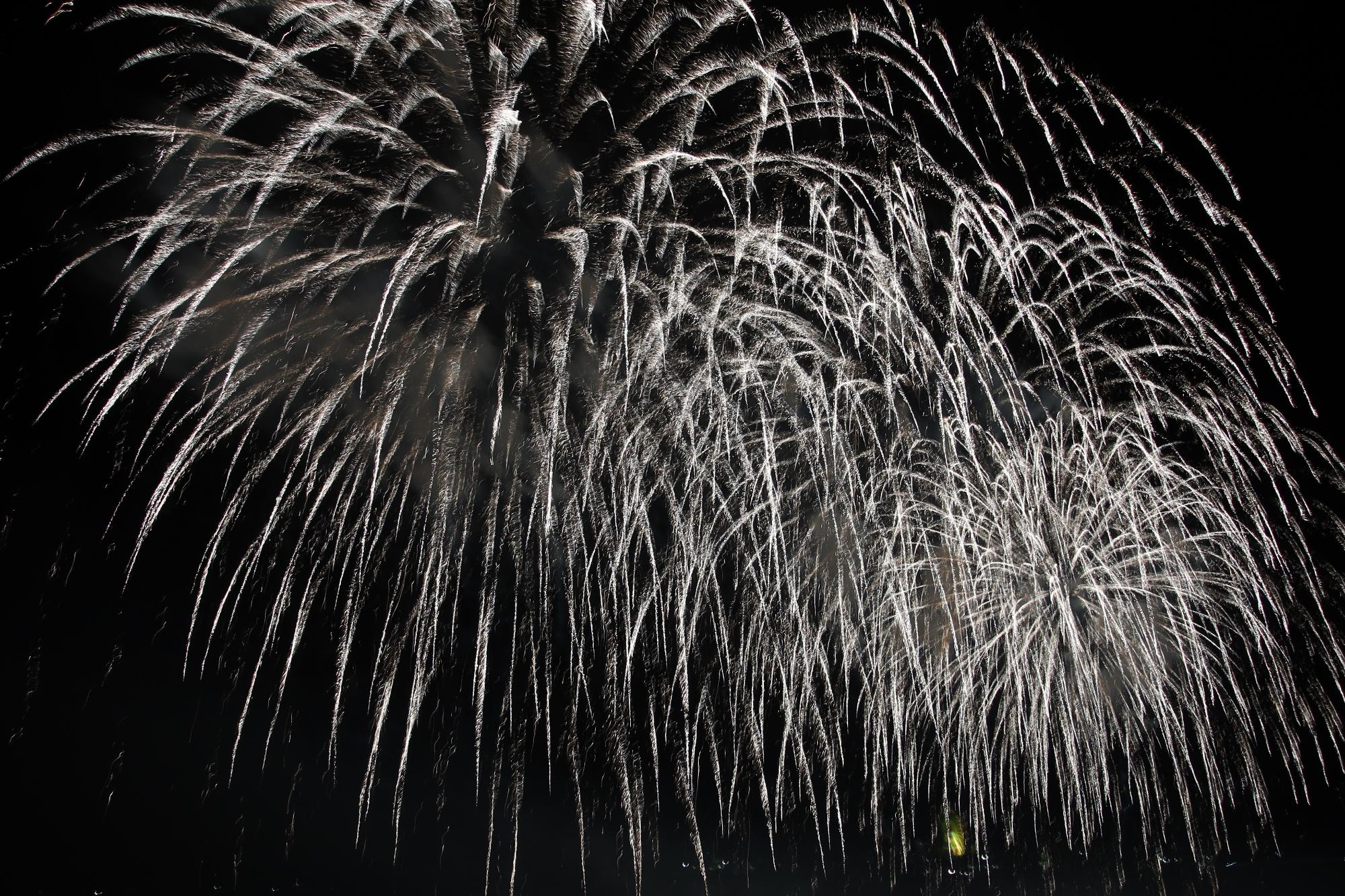20270727hanabi1