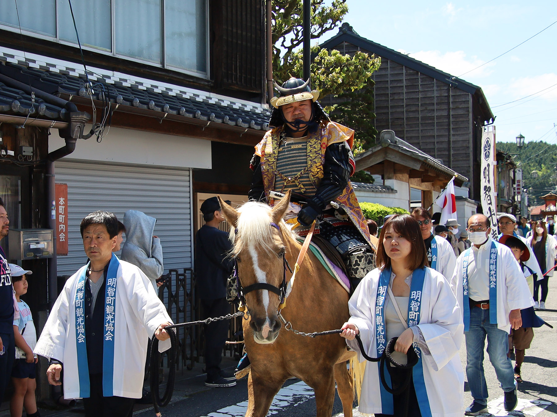 明智光秀役は、明智小学校PTA会長の園原正明さん