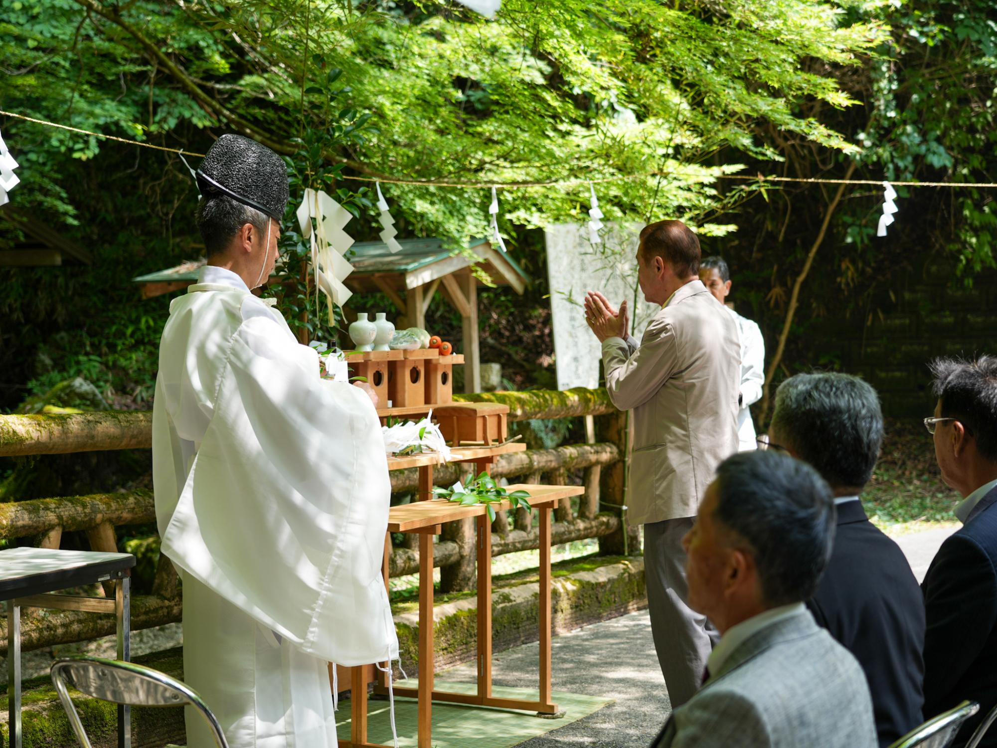 寿老の滝神事