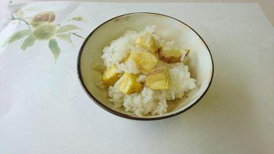 土鍋で炊く恵那栗ご飯