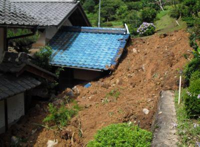 広報えな（土砂被害にあった家屋）