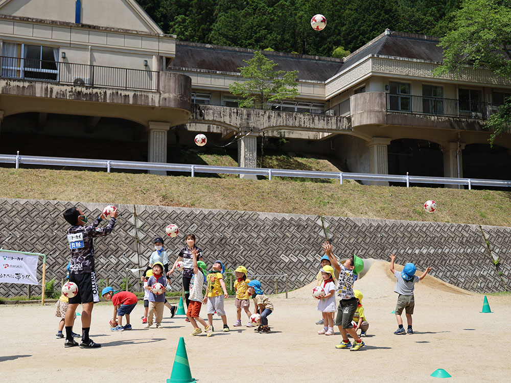 Fc岐阜コーチによるサッカー教室を開催 ようこそ恵那市へ 恵那市公式ウェブサイト