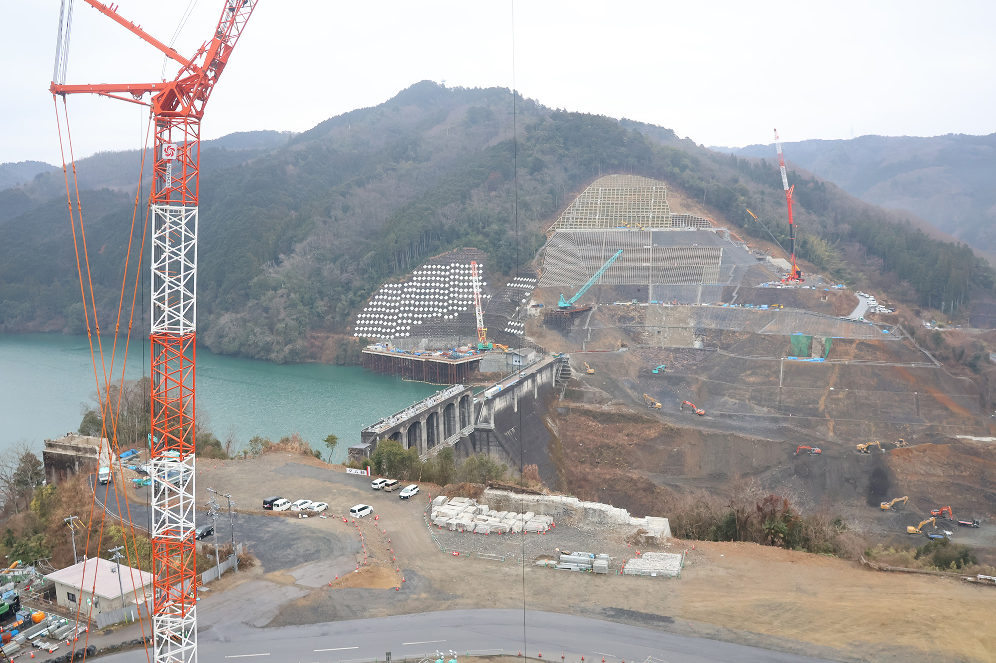 工事中の新丸山ダム