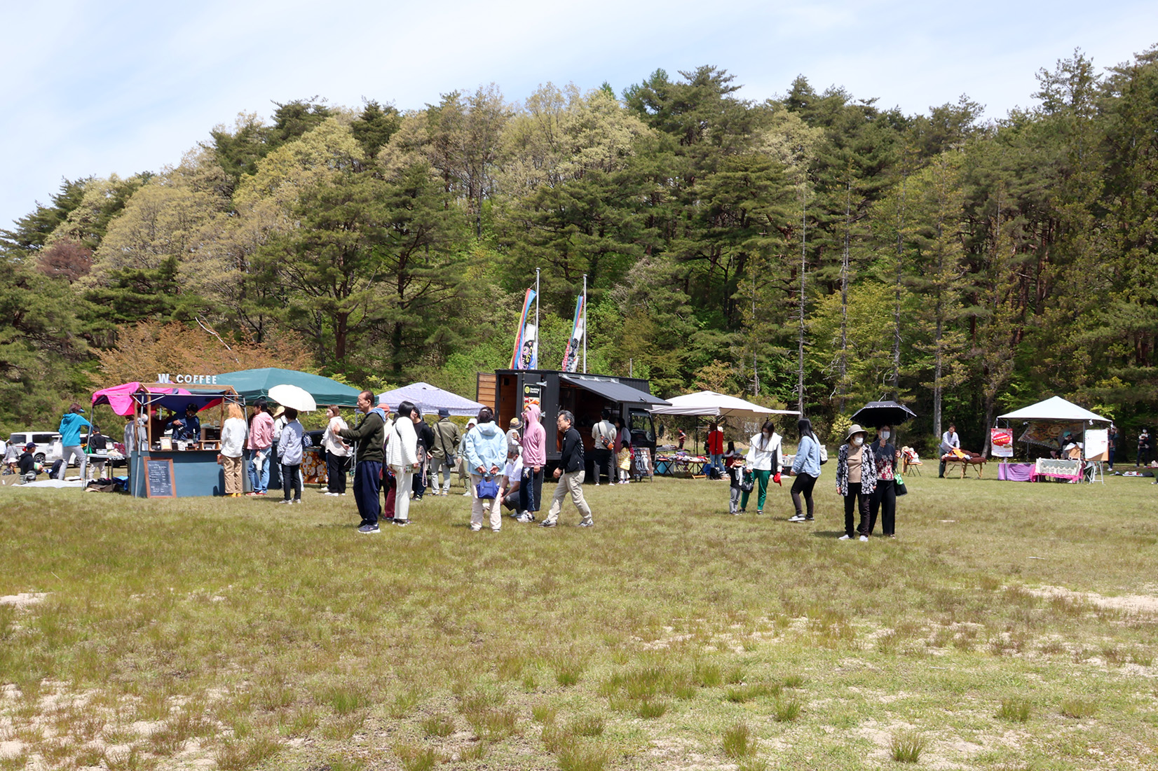 賑わう根の上高原