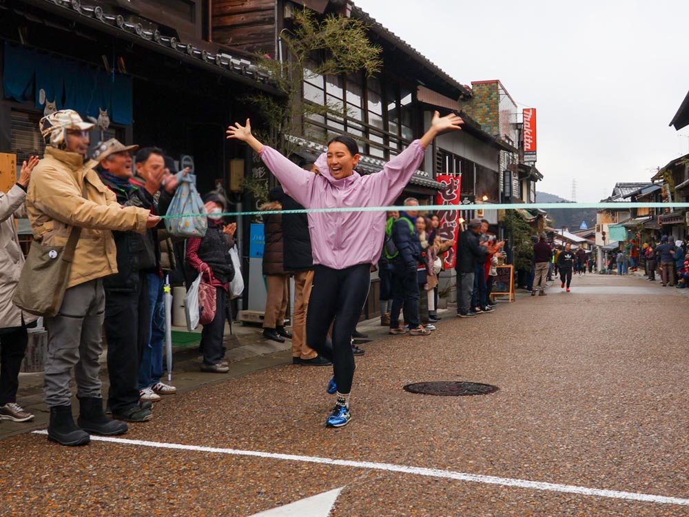 ゴールする浅野さん