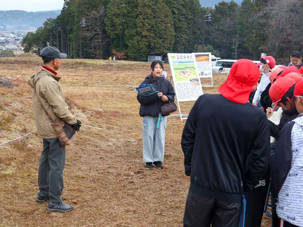 感想を述べる石原さん