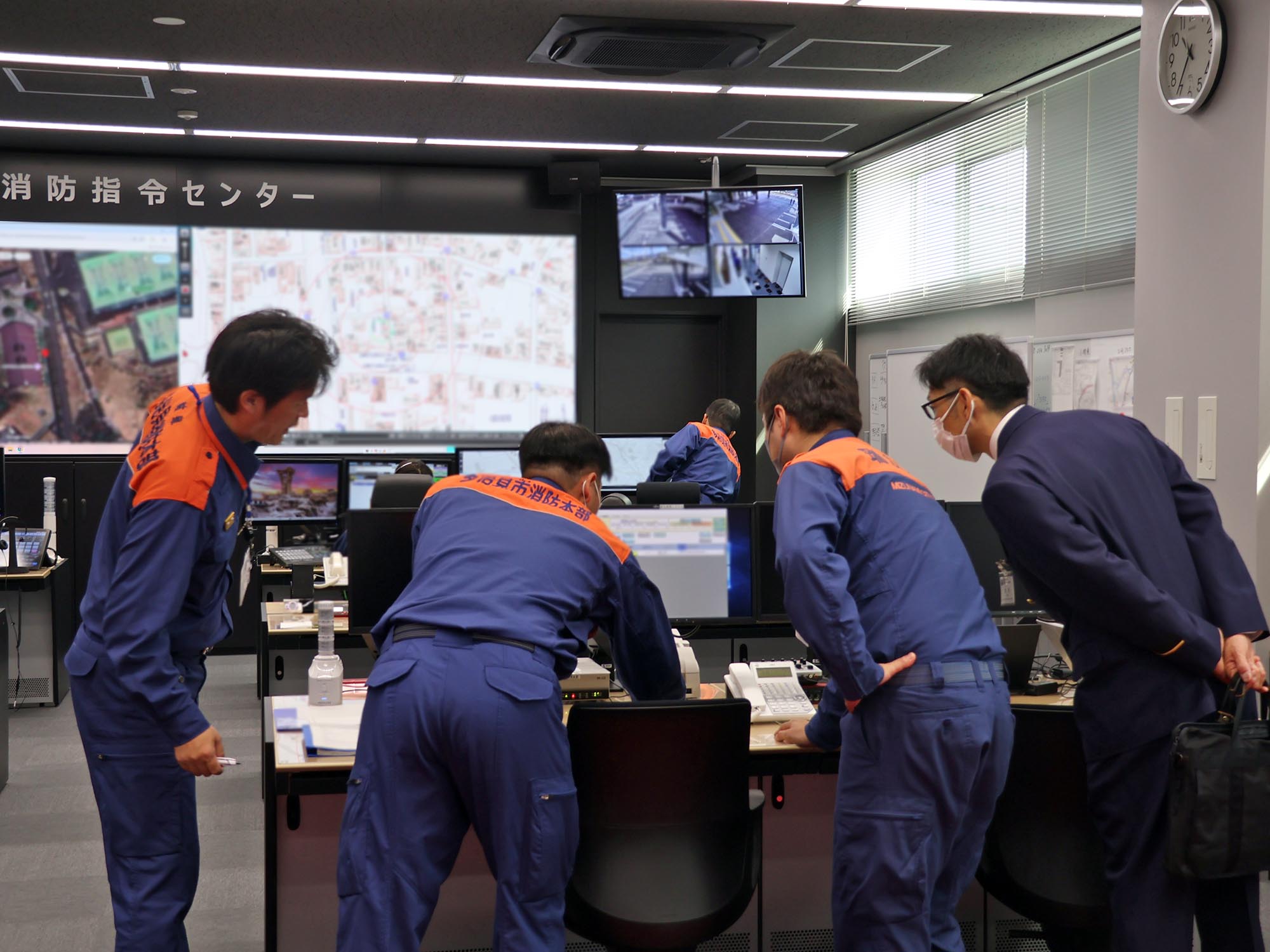 指令センターの様子