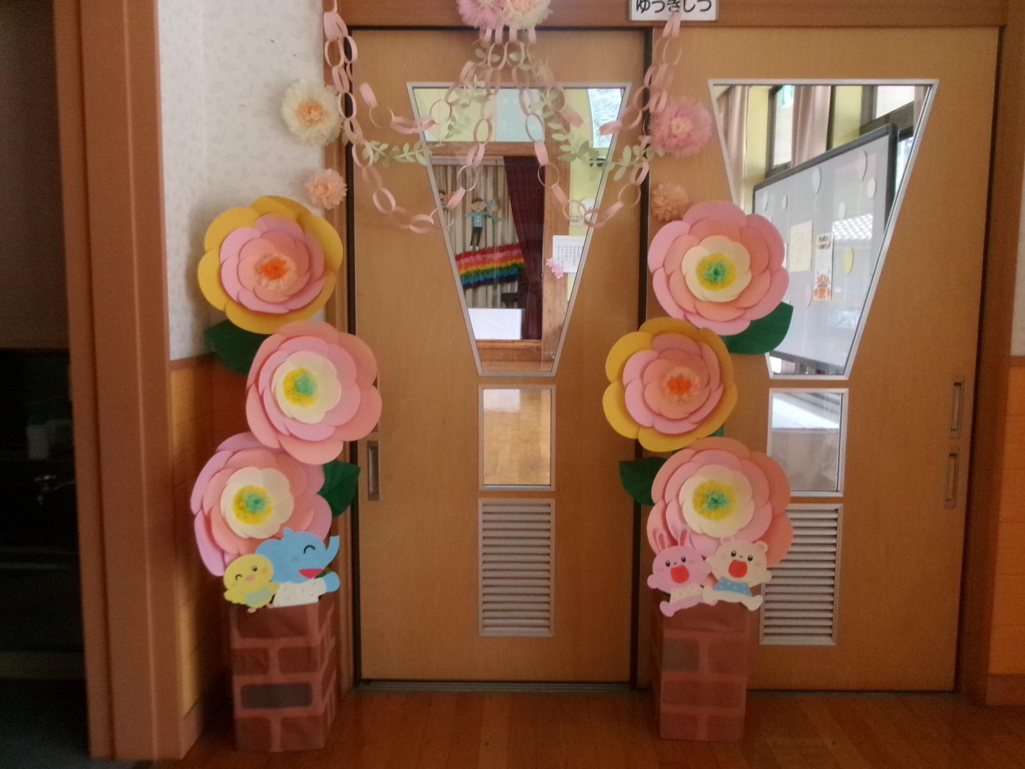 素敵なアーチをくぐって入場！