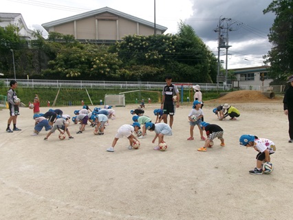ボールをくぐらせたよ