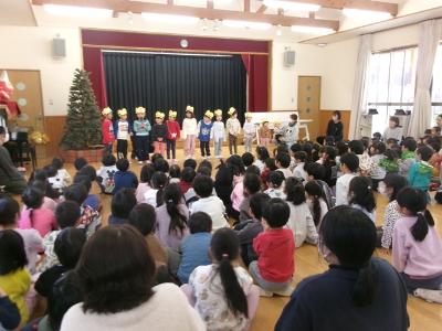 大きな声で自己紹介