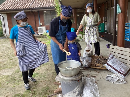 炒める。
