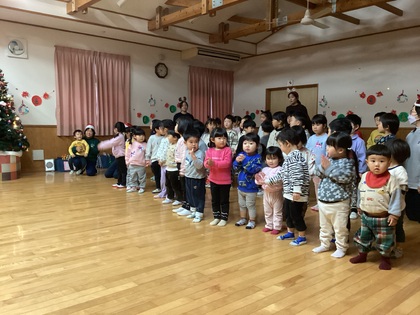 クリスマス会が始まるよ！
