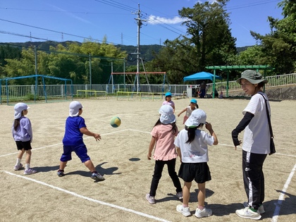 ドッチボール