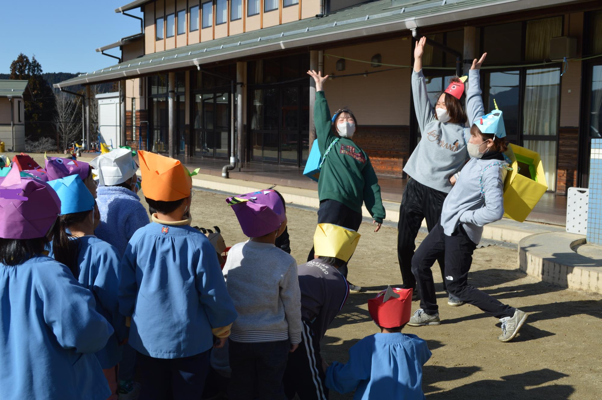 武並こども園に鬼が！