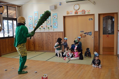 いちご組さんの部屋に鬼が