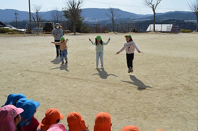 縄跳びを見せてくれました。