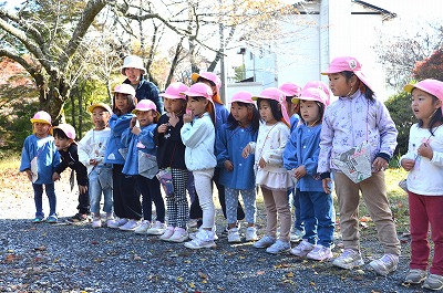 みんな興味津々。