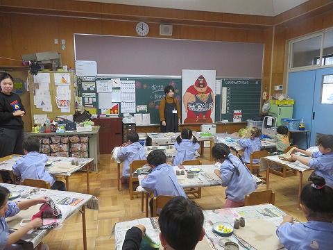 年中おひなさま作り