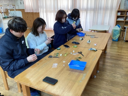 コサージュ作り