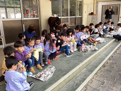 お芋を食べました。