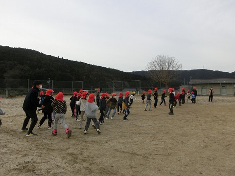 中小　全校遊び2