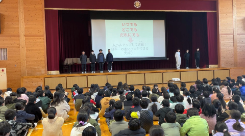 児童会　挨拶3