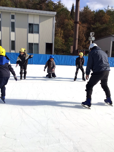 R7年度4年スケート教室4