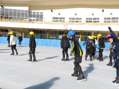 R7年度6年生スケート教室2