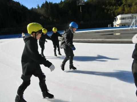 R7年度6年生スケート教室5