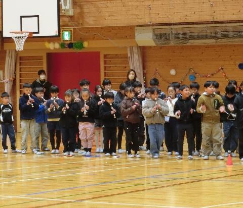 R7年度6年生を送る会5