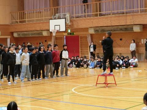 R7年度6年生を送る会7