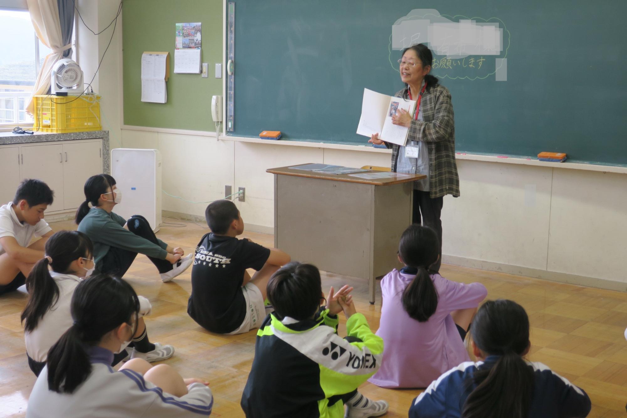 6年生読み聞かせ