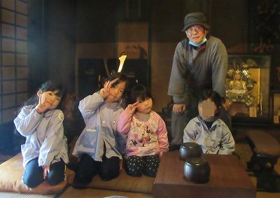 語り部のおじさんと一緒に