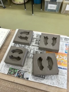 陶器で作るジオラマ　車の型抜き