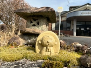 6月14日「お地蔵さま」可愛いお地蔵さま。釉薬で落ち着いた色になったお地蔵さま。